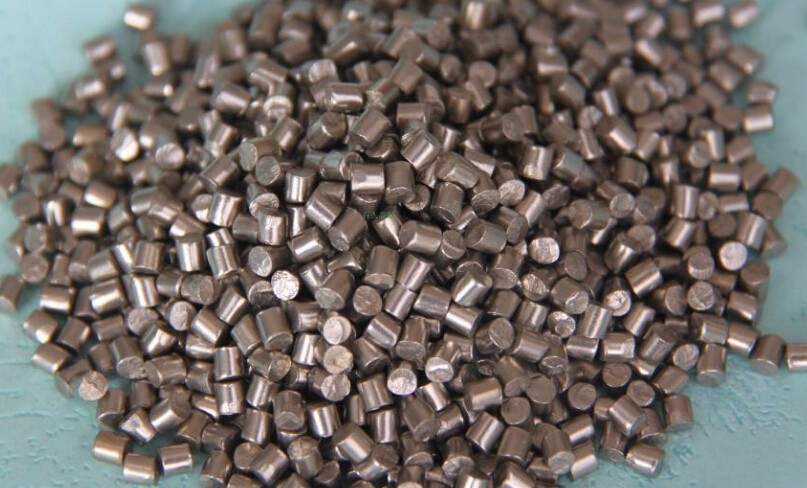 高純?yōu)R射靶材產(chǎn)業(yè)鏈與哪些行業(yè)有關(guān)？